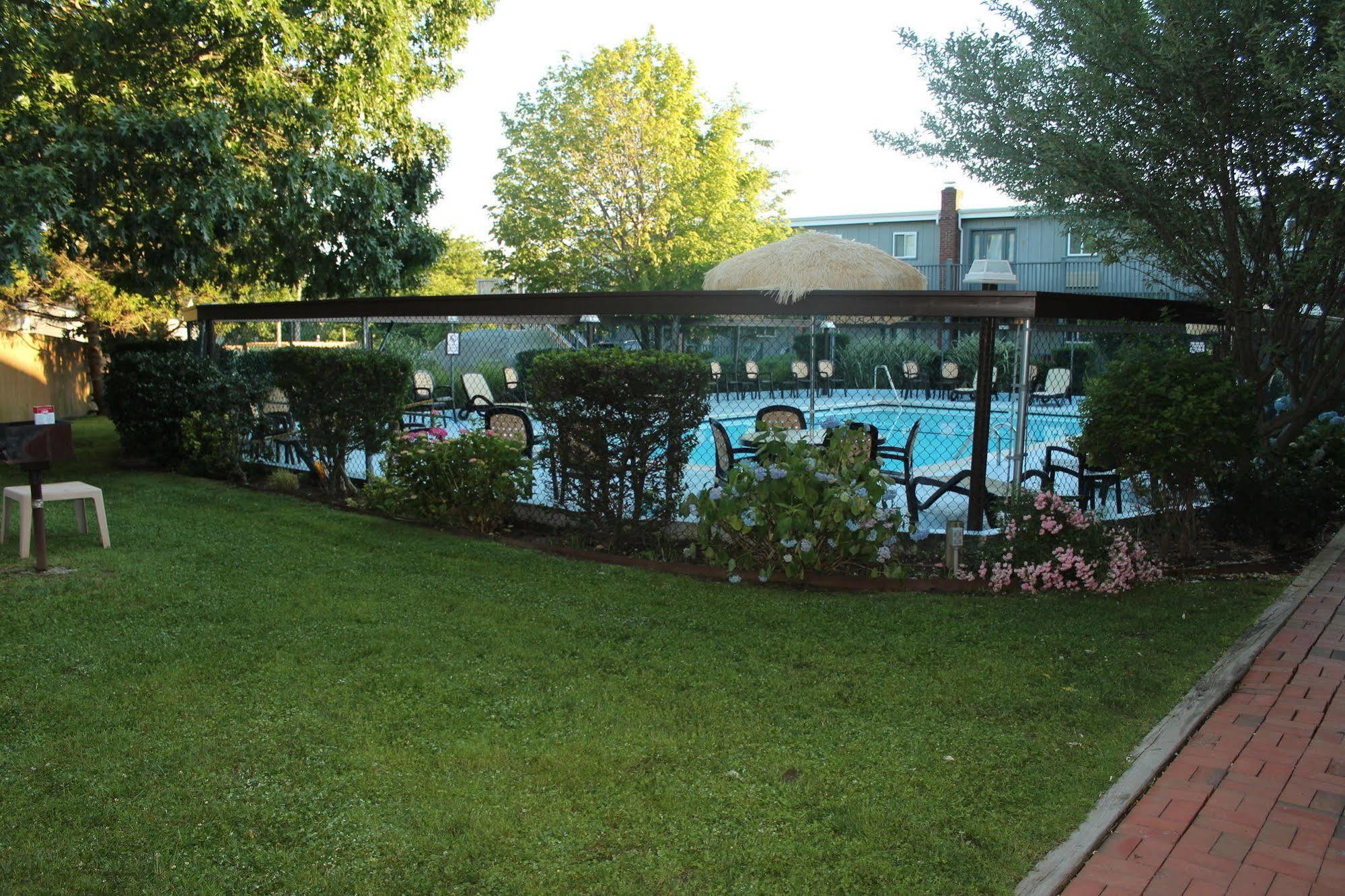 Kenny'S Tipperary Inn Montauk Exterior foto